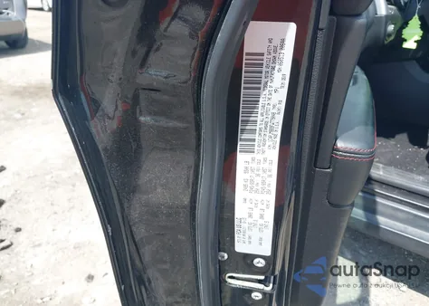 2015 Jeep Cherokee Trailhawk z USA, uszkodzony, nr VIN 1C4PJMBB9FW779048